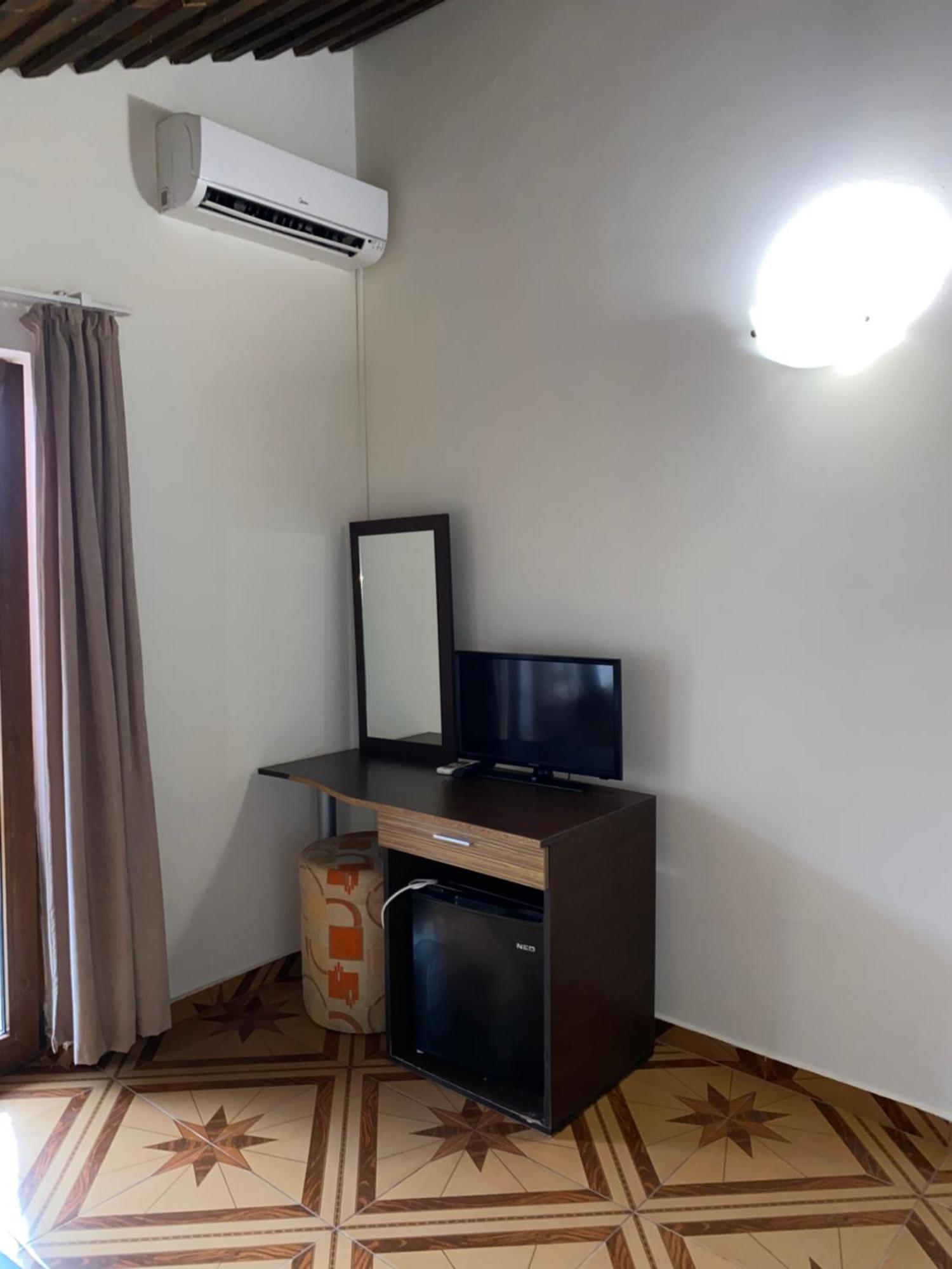 Guest Rooms Wild Duck Ezerets Εξωτερικό φωτογραφία